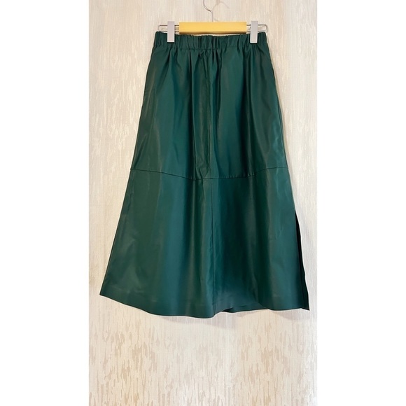 Green Faux leather midi skirt with elastic waist - Picture 10 of 10